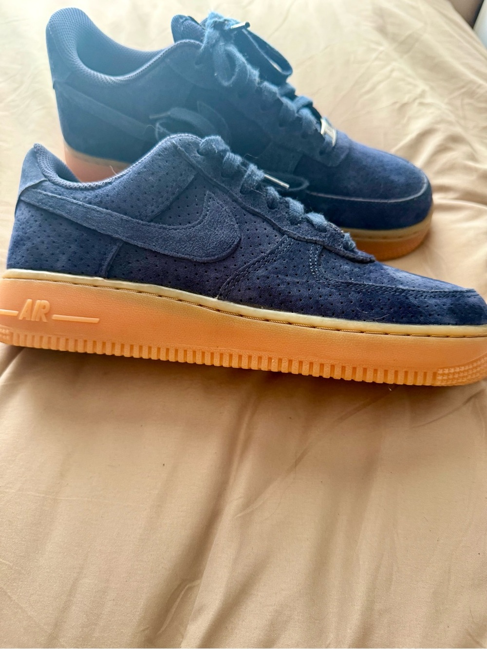 Nike Men’s Navy Suede Sneakers with Gum Sole